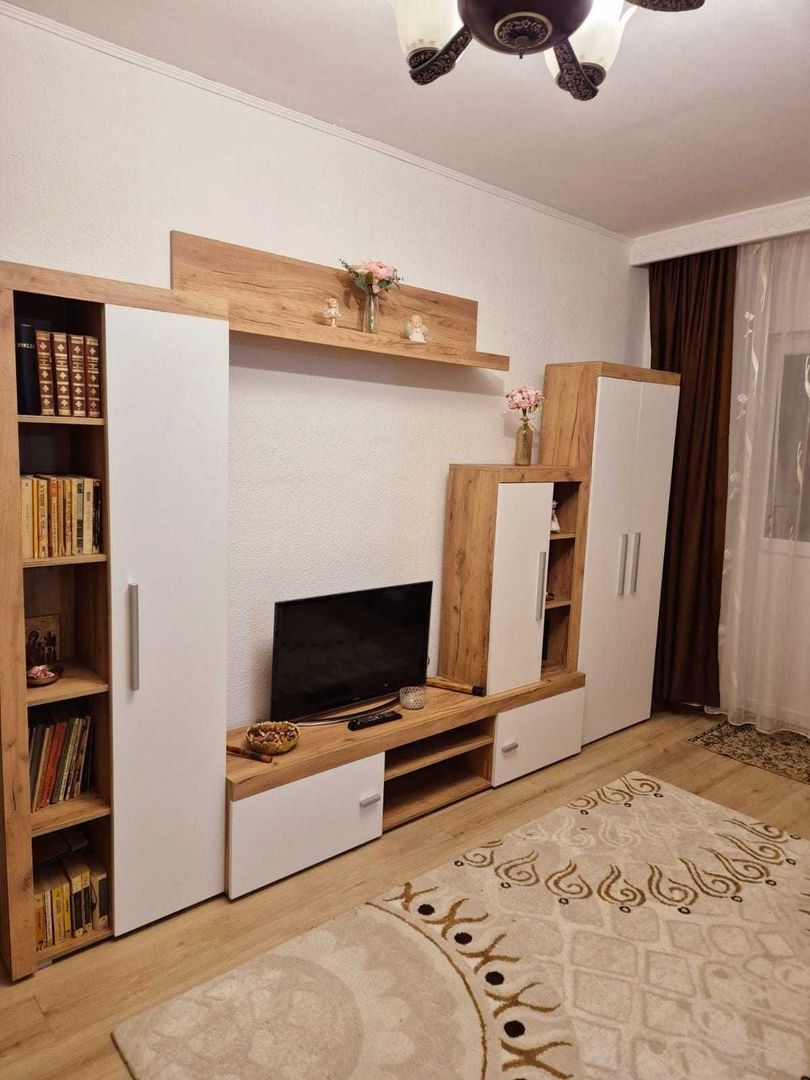 APARTAMENT 3 CAMERE DE INCHIRIAT |  RENOVAT |  GORJULUI - Poză 5