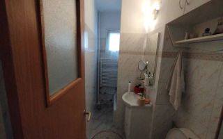 3 Camere Decomandat - Etaj 1 -Frumoasa - Bloc 1984 - Poză 8