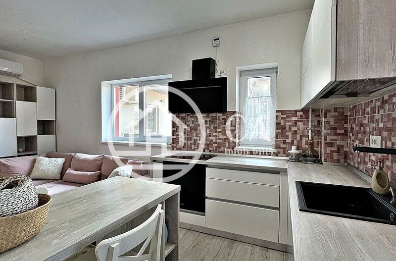 Apartament de închiriat cu 2 camere în complexul Luceafărul, Oradea - Poză 5