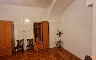 Apartament generos zona Piata 700 - Poză 14