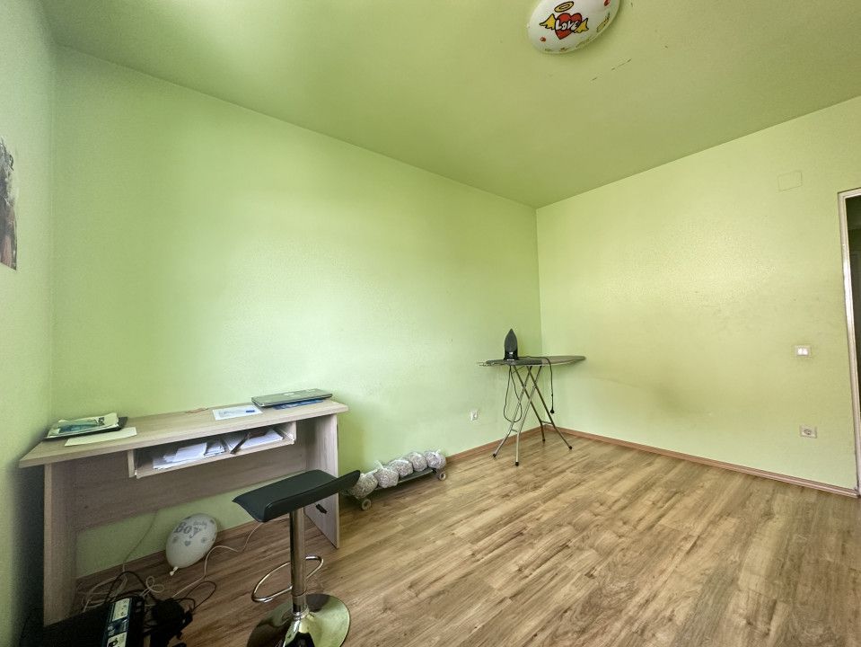 Apartament 3 camere, 2 bai, etajul 2 - Cart. Arhitectilor - Poză 3