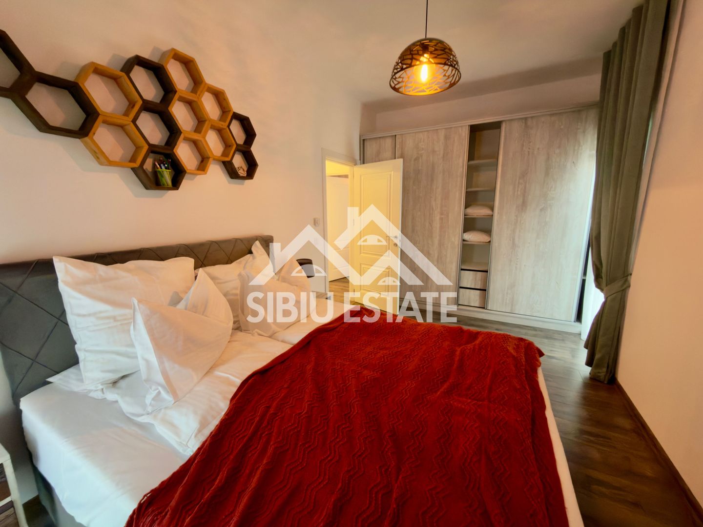 Apartament premium cu 3 camere Parcare subterană Parcul Sub Arini - Poză 5