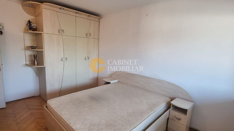 3 camere - DECOMANDAT - 70mp - Poză 2