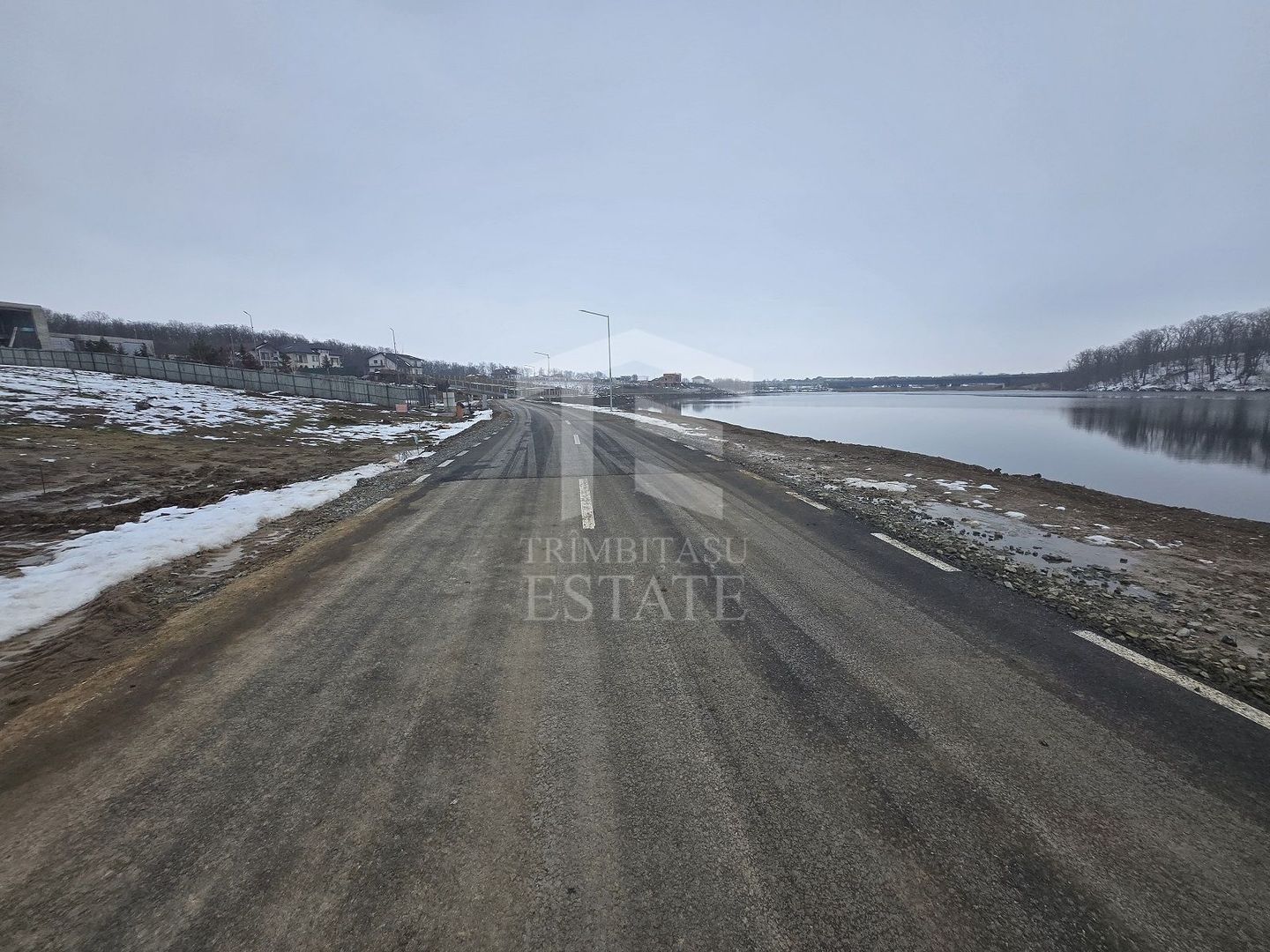 Branesti Vadul Anei LOTURI 800mp acces LAC asfalt padure utilitati - Poză 3