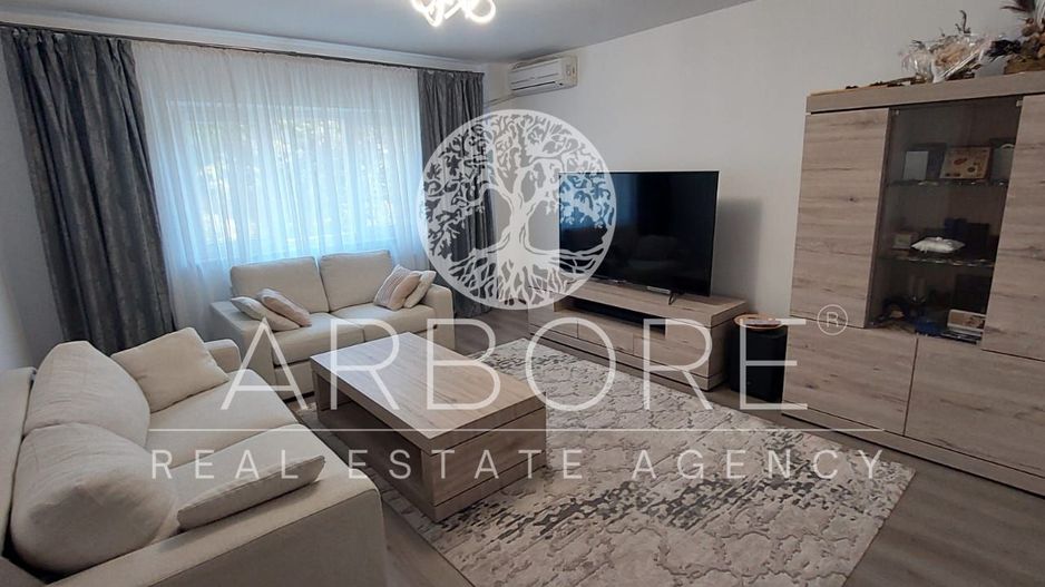 Închiriere 3 camere Bd. Unirii, 76 mp, mobilat, parcare - Poză 1