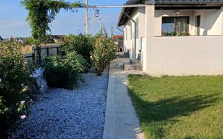 Vând casa plan parter 142mp utili Breazu - Poză 4