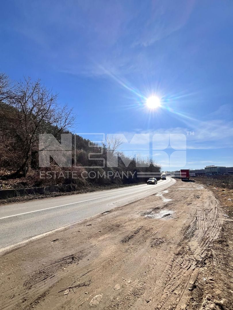 Vanzare I tTerenIntravilan I Suceava/Itcani I 18650 Mp I 89Euro/Mp - Poză 3