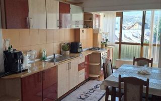 Vand apartament - 2 camere zona  Cetate - Poză 2