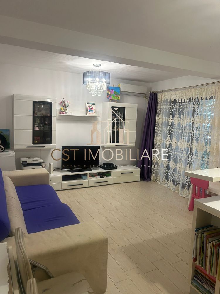 Apartament de vanzare cu 2 camere / Curte proprie / Dumbravita - Poză 1