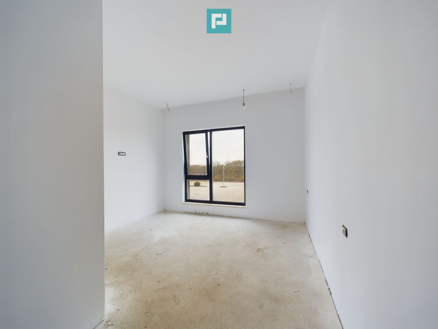 Duplex modern, pe parter, amplasat într-o zonă liniștită din Moșnița Nouă - Poză 4