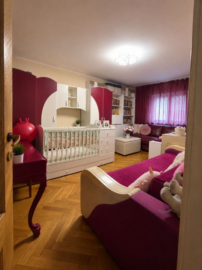 Apartament 3 camere,  decomandat, Zona Dacia - Poză 3