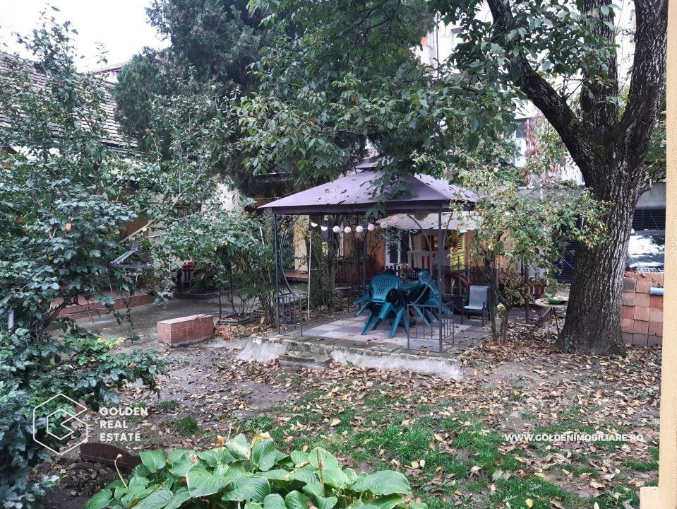 Casa mare, cu 4 apartamente a cate 1, 2, 3 și 4 camere fiecare - Poză 6