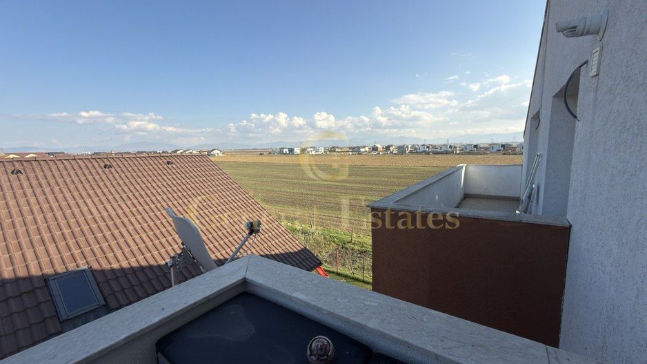 Apartament 2 camere Sanpetru cu parcare inclusă - Poză 12