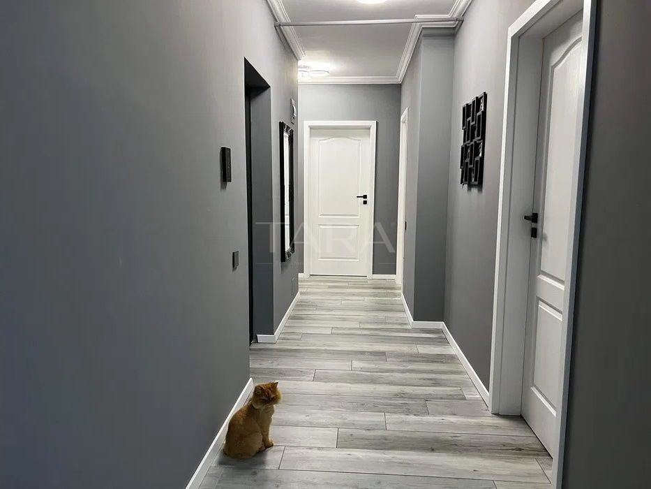 Apartament cu 3 camere de vânzare în Floresti - Poză 3