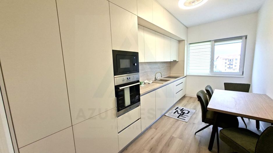 Apartament nou la prima inchiriere 3 camere 76mp utili boxa Selimbar - Poză 1