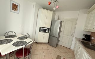 Închiriez apartament cu 2 camere in Tg Mureș, zonă centrală - Poză 2