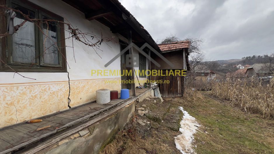 Teren intravilan de vânzare – zonă centrală, Oituz - Poză 6