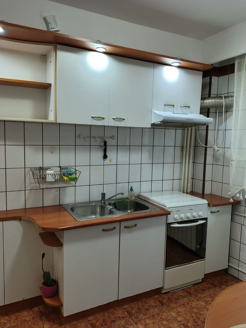 De Închiriat Apartament 2 camere, Obor,complet mobilat/utilat, boiler, AC - Poză 15