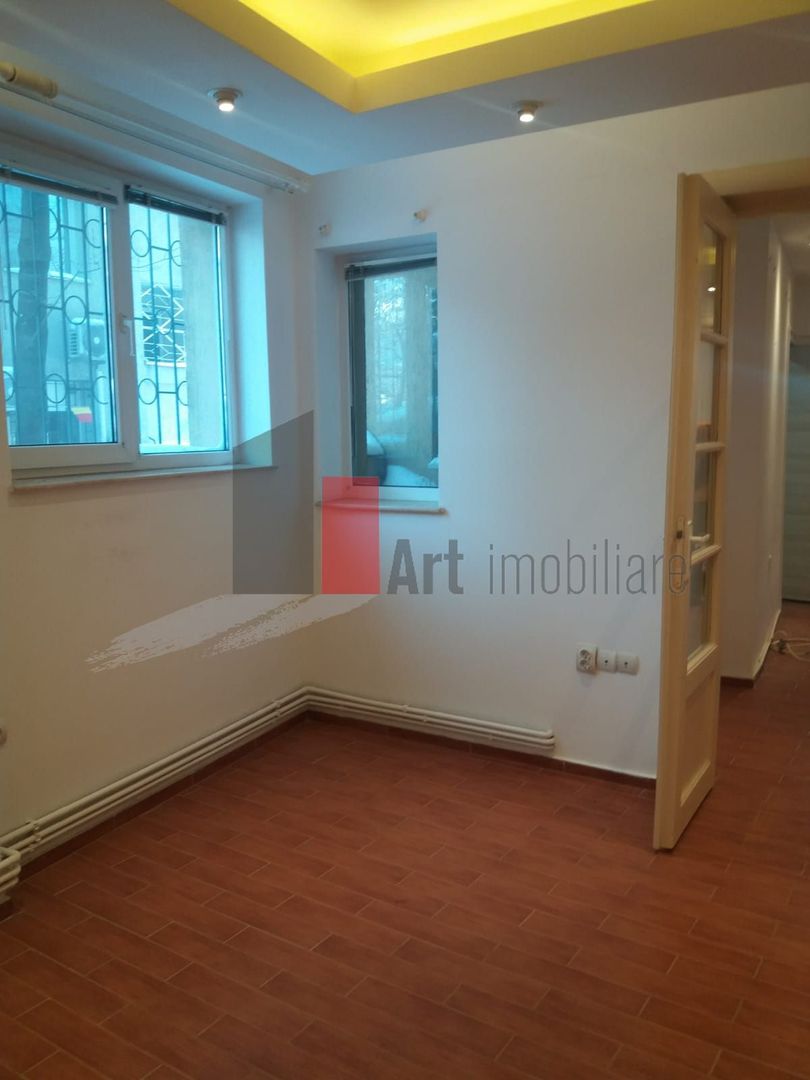 Apartament de 4 camere in vila - Poză 5