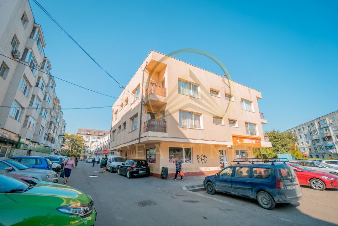 CET -Vanzare Complex Comercial Piața Cet Constanta - Poză 3