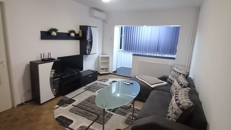 Apartament 2 camere sector 4 Apărătorii Patriei - Poză 3