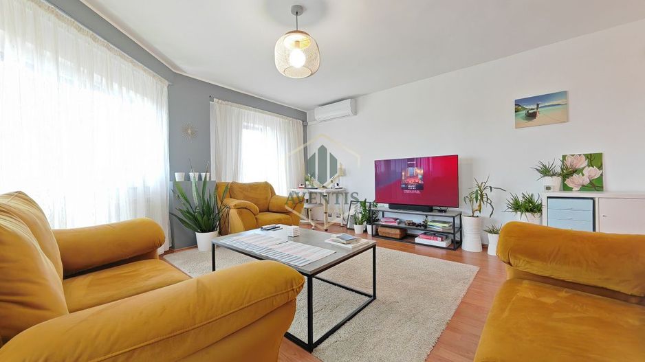 Apartament elegant cu terasă, ultracentral –Piața Unirii, lângă Fântânile Unirii - Poză 1