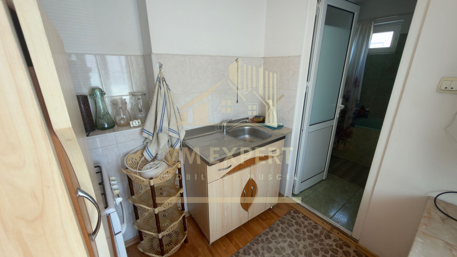 CASĂ 6 CAMERE TEREN 456 MP CENTRU CANPULUNG - Poză 18