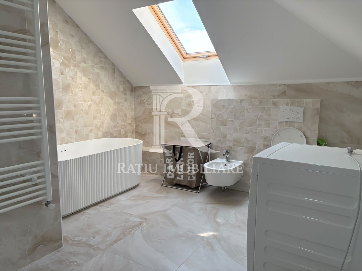 Duplex de inchiriat cu 6 camere | Zona dealuri | Oradea - Poză 18