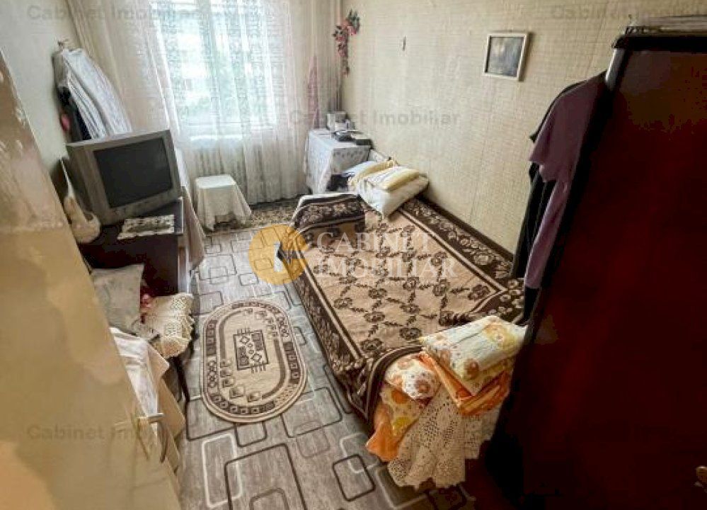 3 Camere Decomandat - Modelul mare - 2 Balcoane - Podu Ros - Poză 3