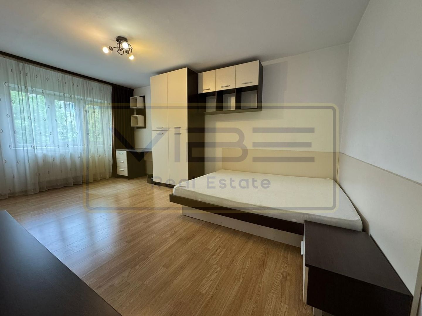 Apartament 1 camera Tatarasi SUD Tudor Office Center - Poză 3