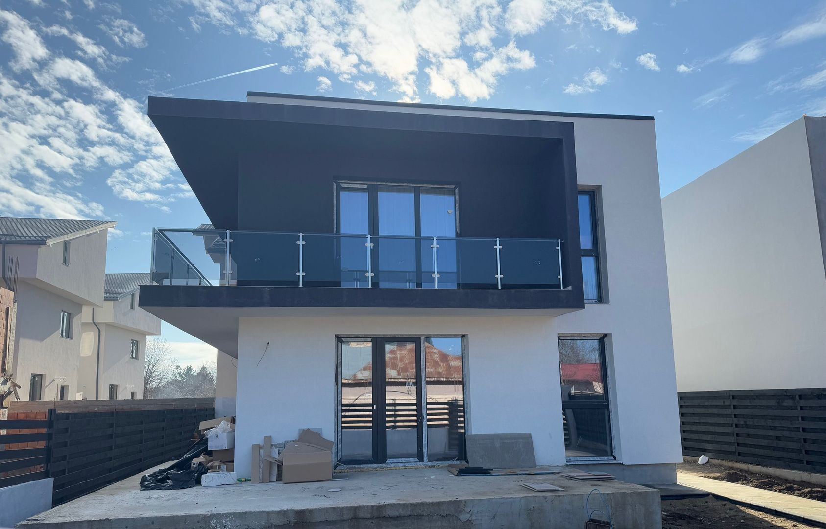 LAKE House Tunari, 140m2 utili si 540m2 curte , 0% Comision - Poză 1