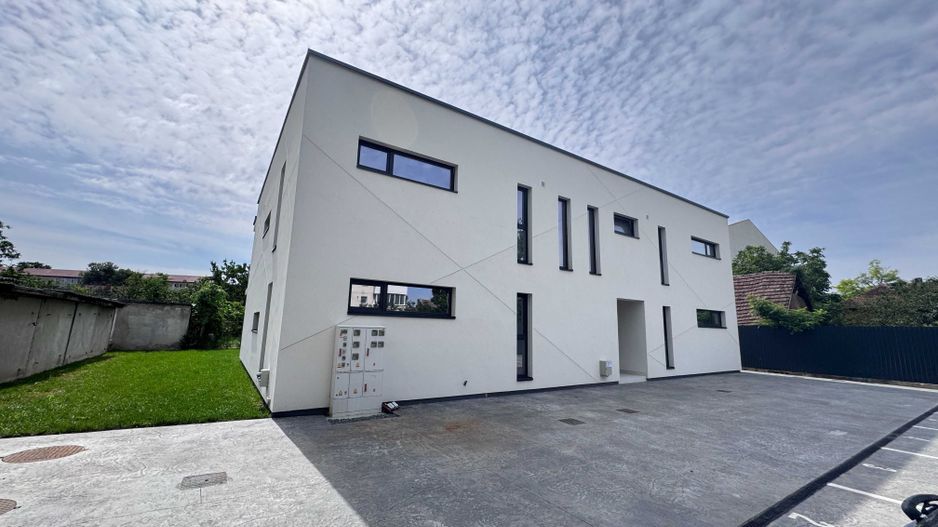 APARTAMENT PREMIUM, STANDARD NZEB, PANOURI SOLARE & POMPA DE CALDURA - Poză 1