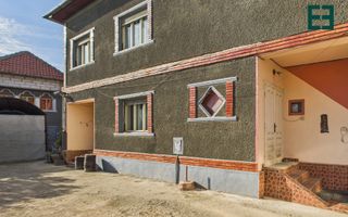 Casă cu 10 camere și 1437 mp teren în Ineu - Arad - Poză 2
