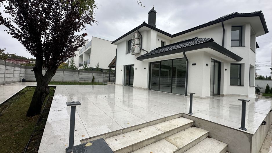 VIla S+P+1+M | Teren de 1000mp | Lift Interior | Finisata Complet - Poză 2