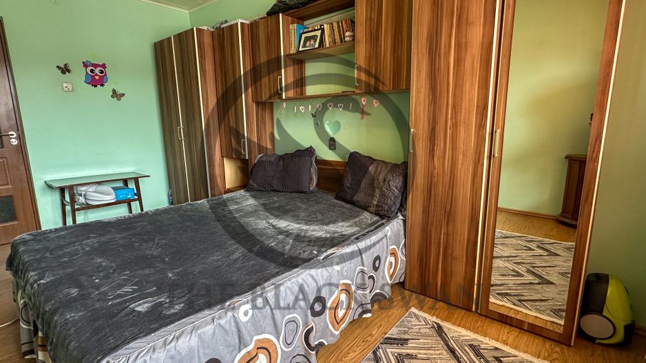 Apartament cu 3 camere de vanzare | Mobilat | Malu Rosu | Comision 0% - Poză 6