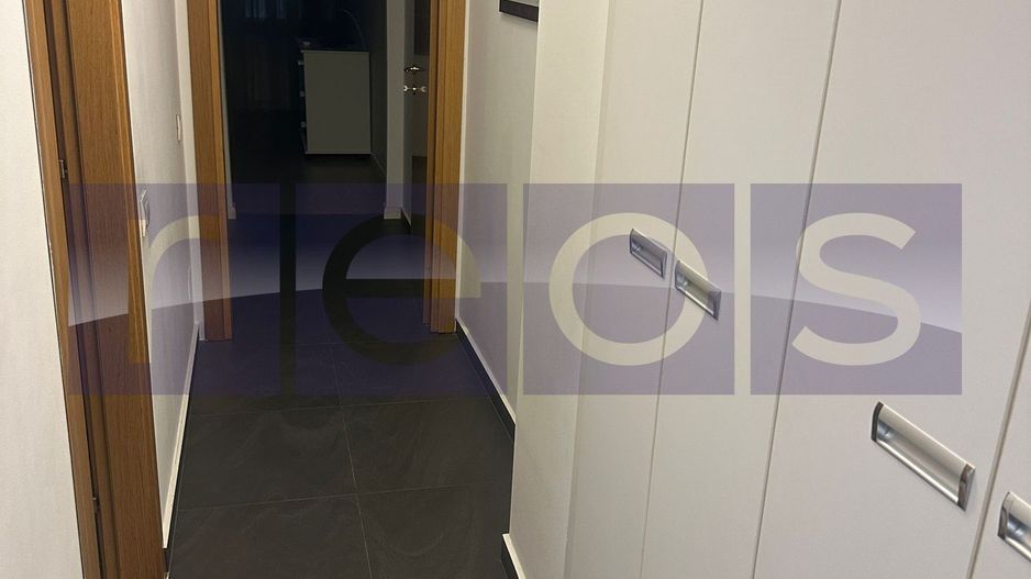 APARTAMENT 4 CAMERE CENTRAL PARK - Poză 11