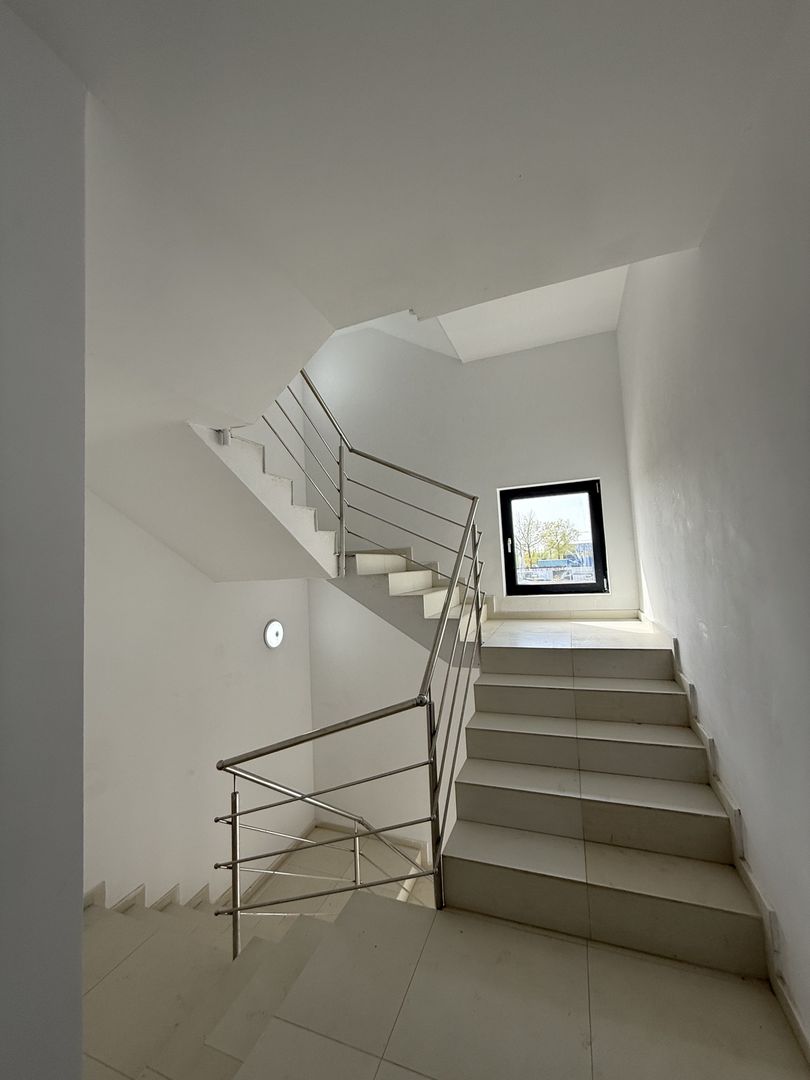 2 CAM.// AUCHAN TITAN // COMISION 0! - Poză 7