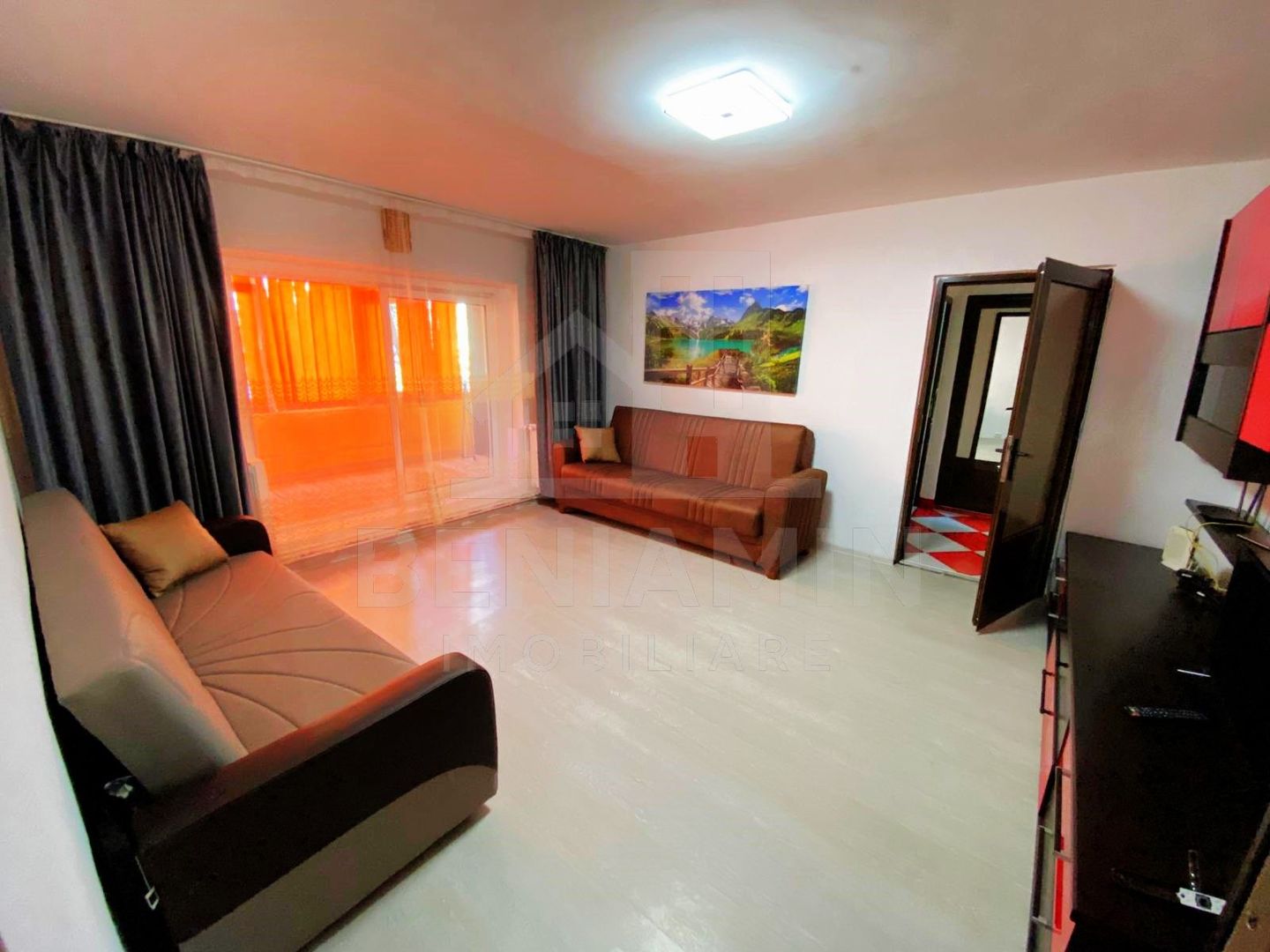 Apartament 2 camere parter cu centrala Rovine Pizza Ibiza 57mp - Poză 1