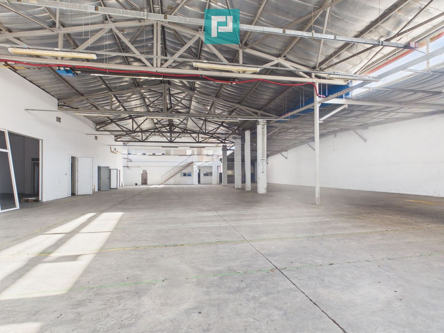 Spațiu industrial de 1,255mp acces TIR - Poză 1