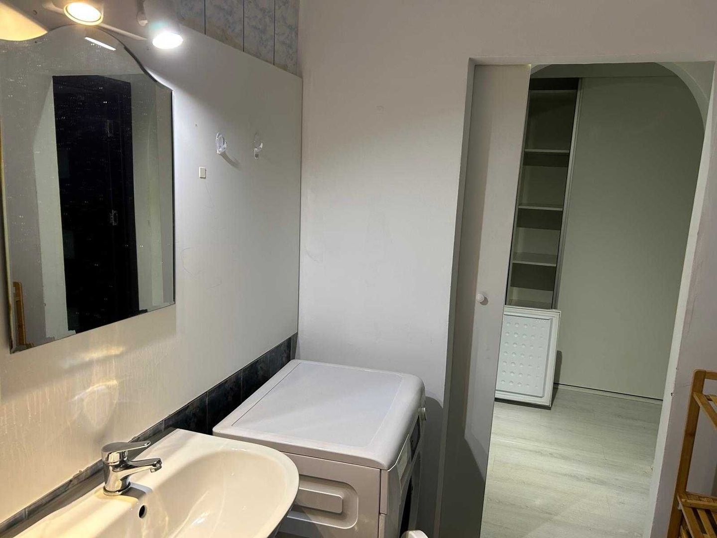 Garsoniera de inchiriat - Poză 3