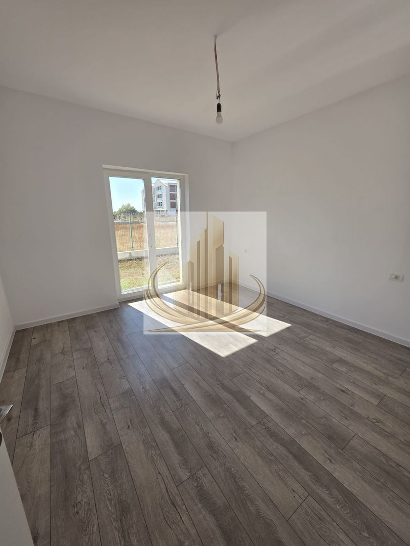 Apartament 3 camere la parter, 62,4 mp utili + grădină proprie 72,1 mp - Poză 4