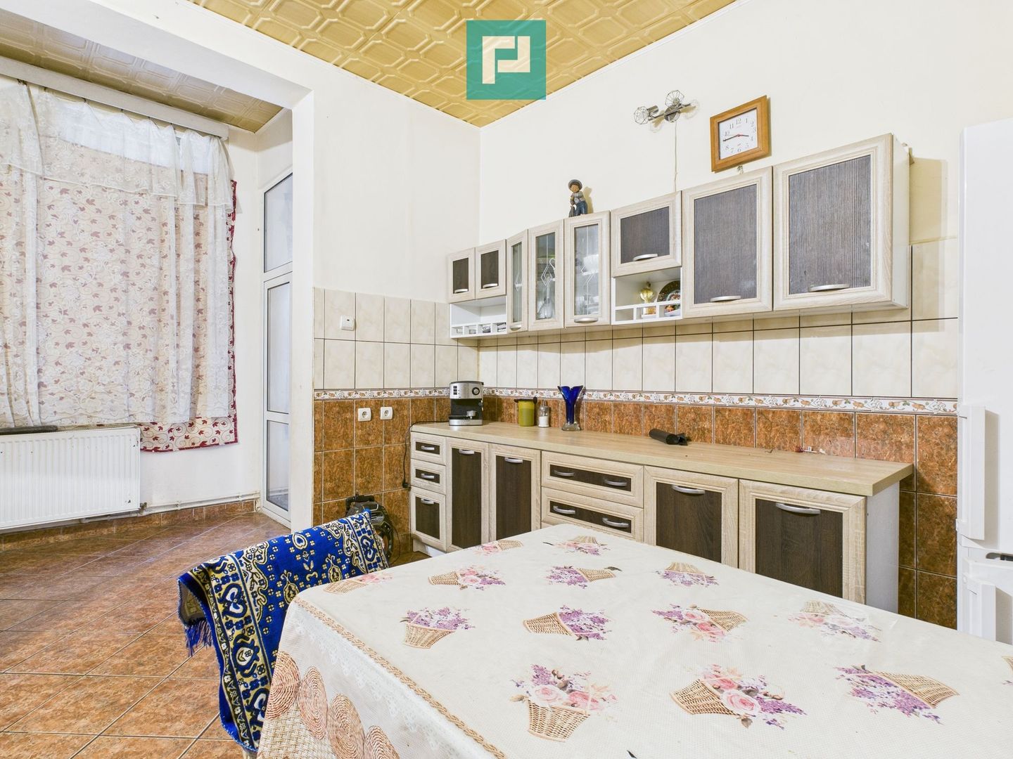 CONAC IMPRESIONANT ÎN GHIOROC - Poză 31