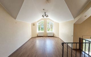 Casă în Doroțcaia – 140 m² | 13,71 ari | 6 camere + living - Poză 25