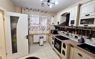 Casă tip înșiruit, 4 camere, Cetate, mobilată, utilată, 232 mp teren - Poză 7