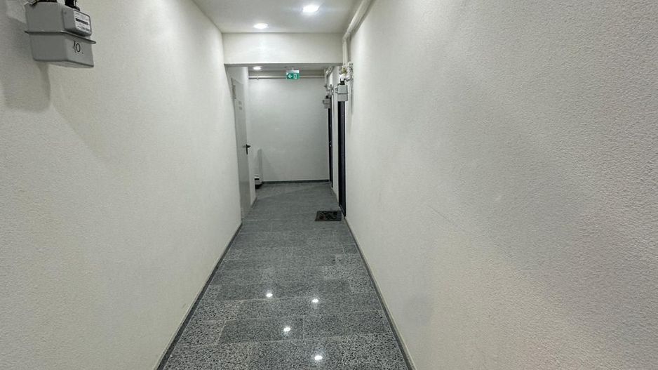 Garsoniera cu gradina de inchiriat,la 6 minute de metrou Berceni - Poză 1