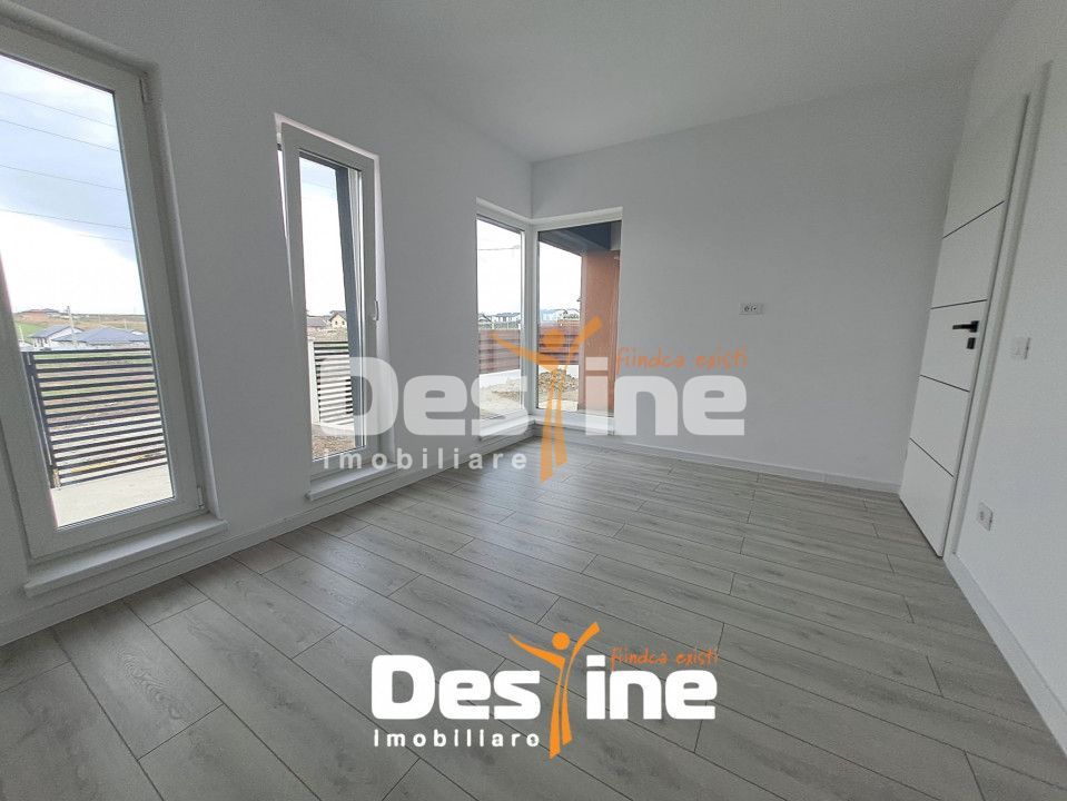 Casa P+POD, 4 CAMERE 135 MP, MIROSLAVA - Poză 12