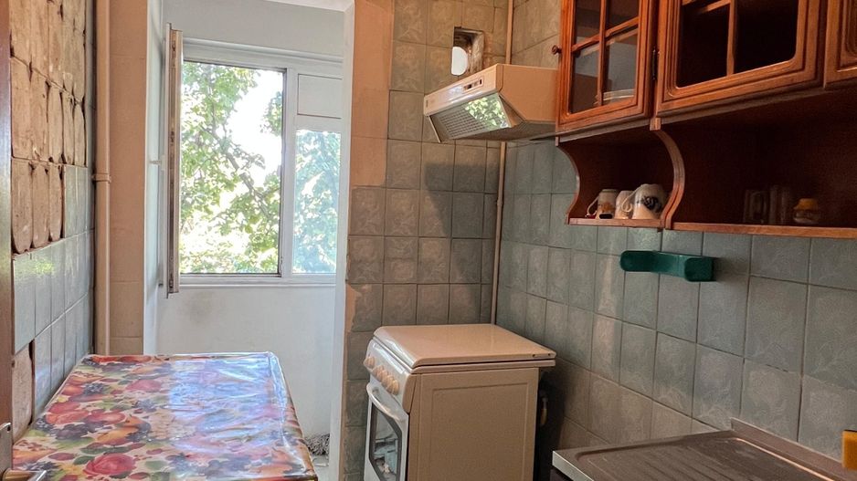 3 camere cu vedere la Parc Humulesti - Poză 5