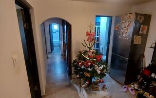 Se vinde apartament 3 camere/ultracentral/Focsani/parter - Poză 2
