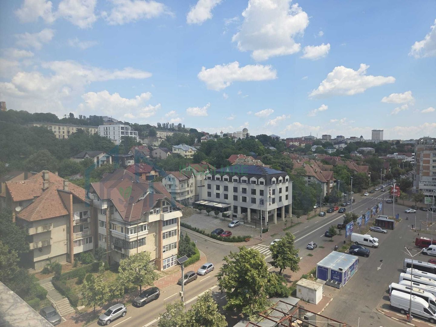 Apartament 1 camera de vanzare, Sos. Arcu, Iasi - 36 mp, mobilat, vedere panoramica - Poză 1