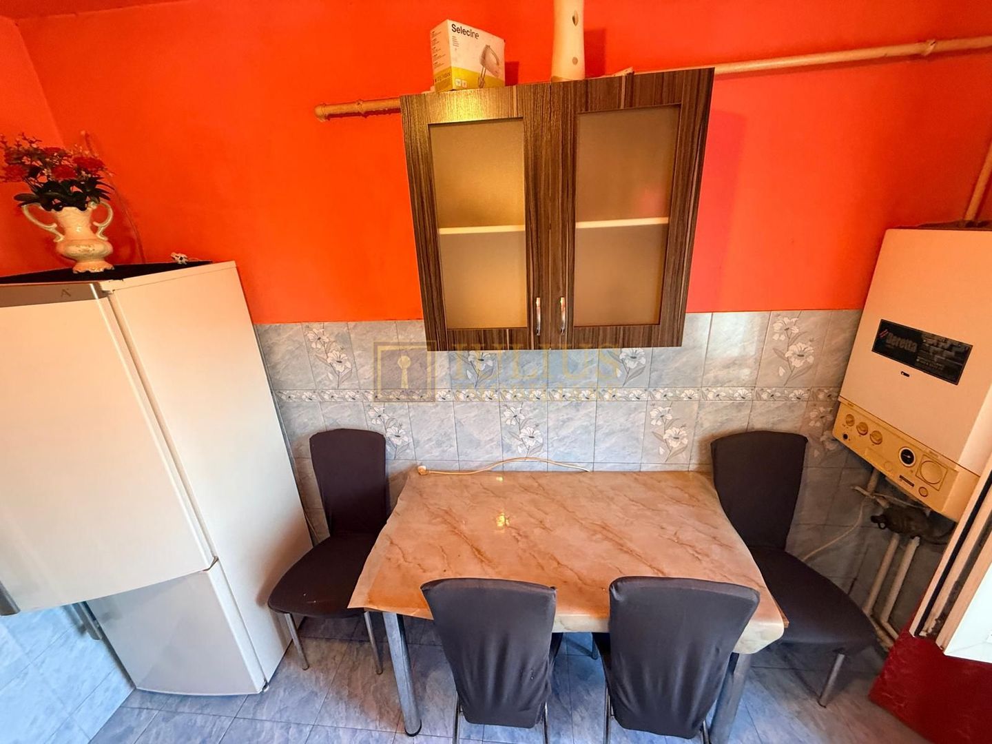 2 camere| zona Lipovei| centrala proprie| apartament frumos| - Poză 10